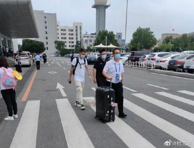 我的意思是说，他们无法在社会结构中找到一个稳固的坐标，或者这个坐标会很轻易地就被抹掉了，消失了，甚至连一个模糊的去向都没有。
